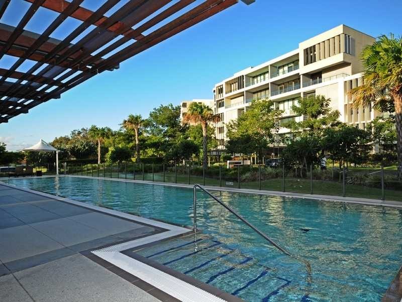 3302/323 Bayview Street, Hollywell QLD 4216