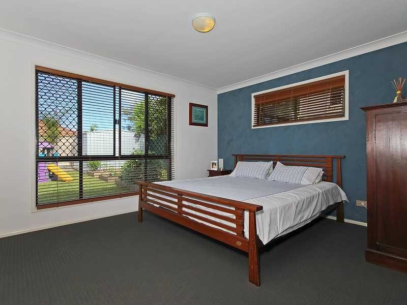 12 Coachwood Court, Burleigh Waters QLD 4220