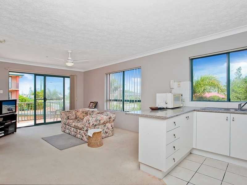 22/2340 Gold Coast Highway, Mermaid Beach QLD 4218