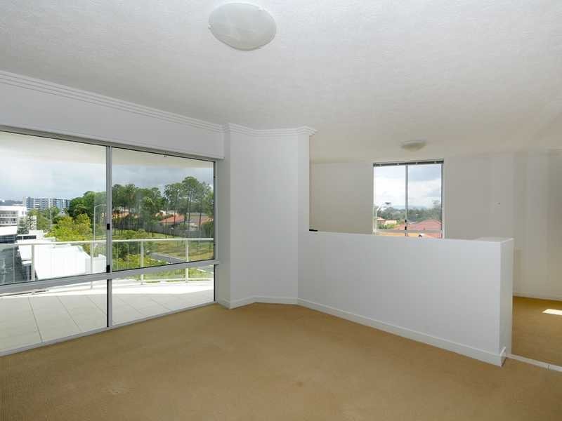 90/98 University Dr, Varsity Lakes QLD 4227