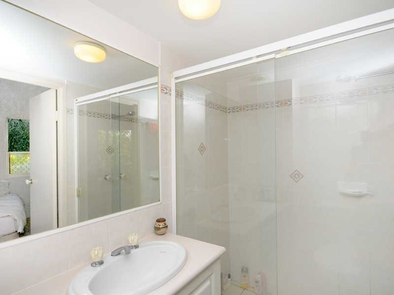 5/36 Alexandra Ave, Mermaid Beach QLD 4218