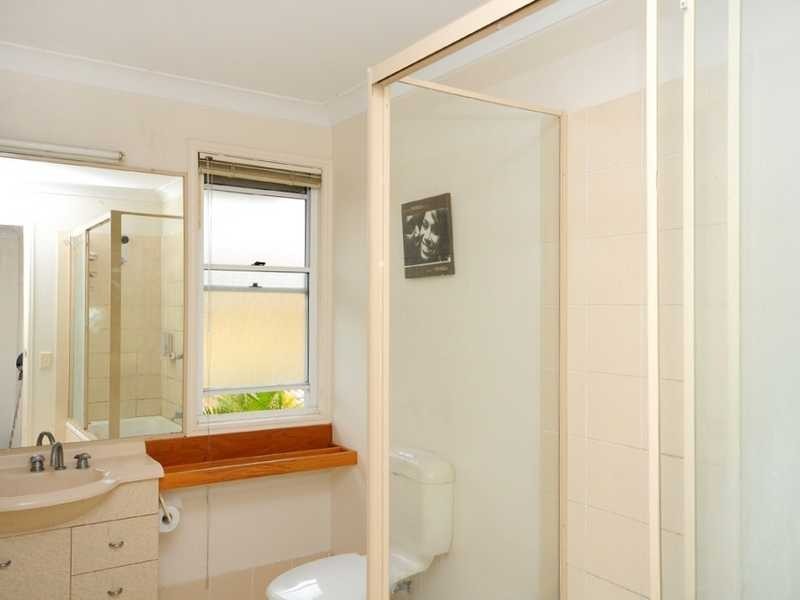 151/215 Cottesloe Dr, Mermaid Waters QLD 4218