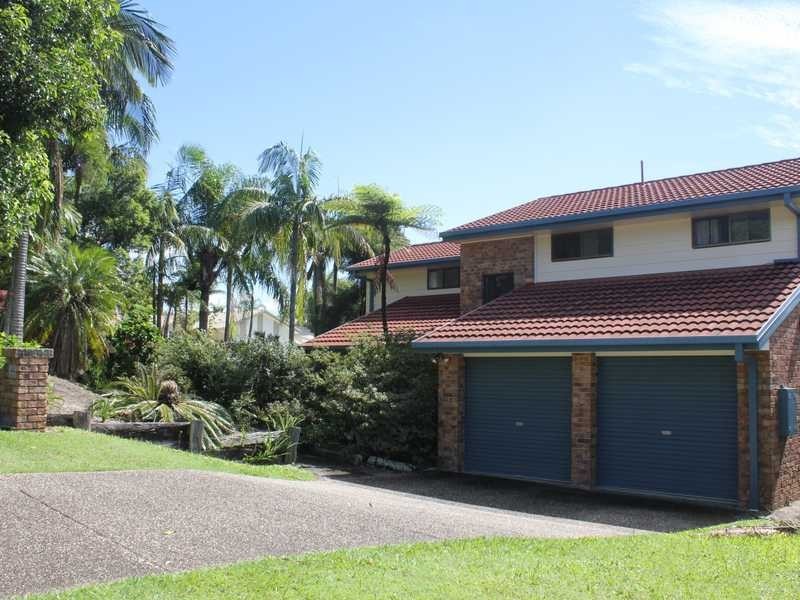 2 Orr Place, Burleigh Waters QLD 4220