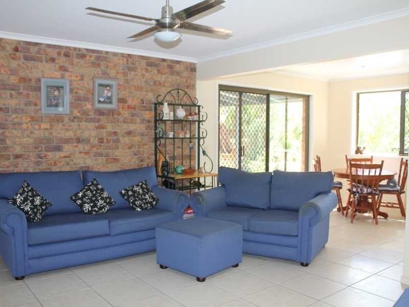 2 Orr Place, Burleigh Waters QLD 4220