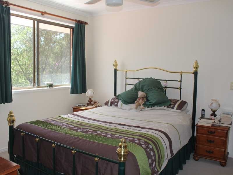 2 Orr Place, Burleigh Waters QLD 4220