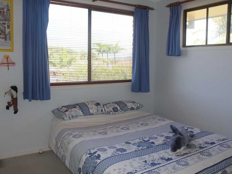 2 Orr Place, Burleigh Waters QLD 4220