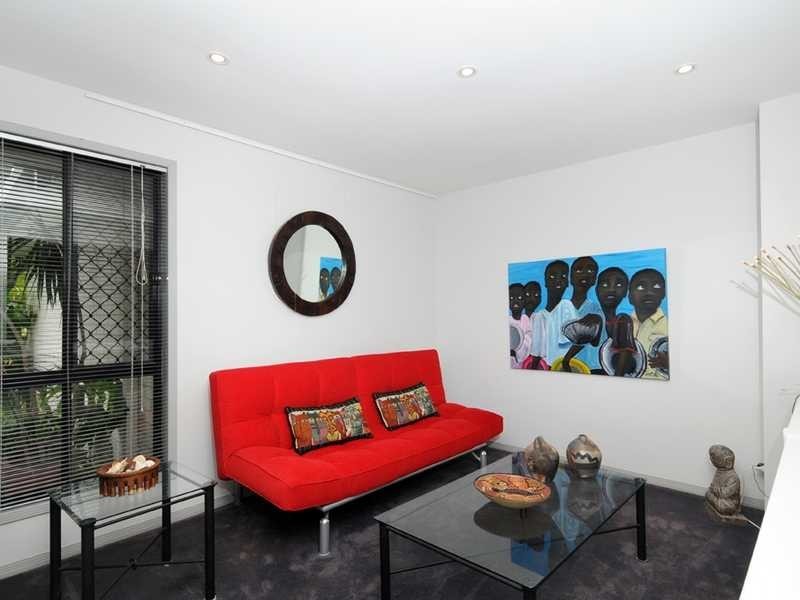 18 Glauca Street, Burleigh Heads QLD 4220