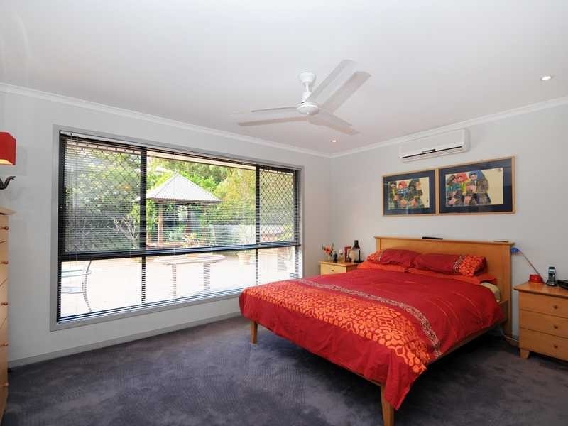 18 Glauca Street, Burleigh Heads QLD 4220