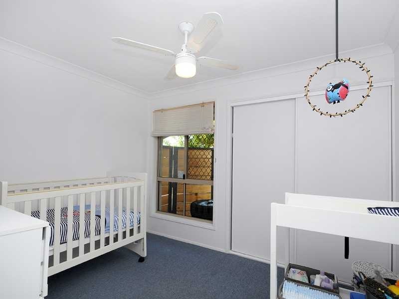 27 Montezuma Drive, Burleigh Waters QLD 4220