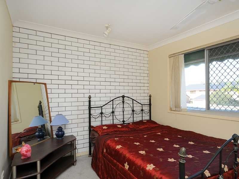 4/6 Aquila Crt, Mermaid Waters QLD 4218