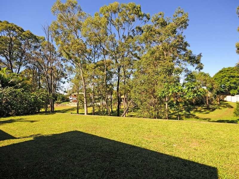 22 Cambridge Court, Carrara QLD 4211