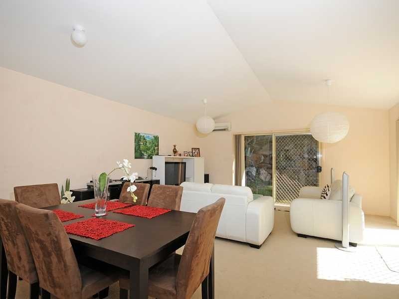 12 Strathalbyn Court, Parkwood QLD 4214