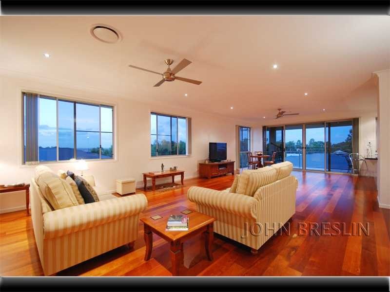 2 Culgoora Crescent, Reedy Creek QLD 4227
