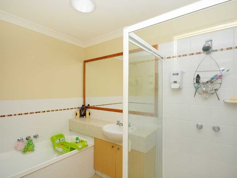 49a/64 Gilston Road, Nerang QLD 4211