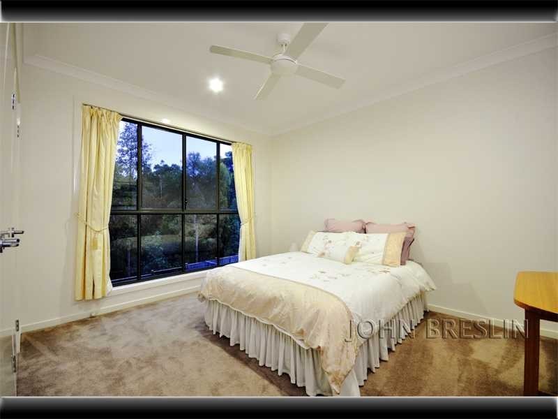 32 Willow Tree Drive, Reedy Creek QLD 4227