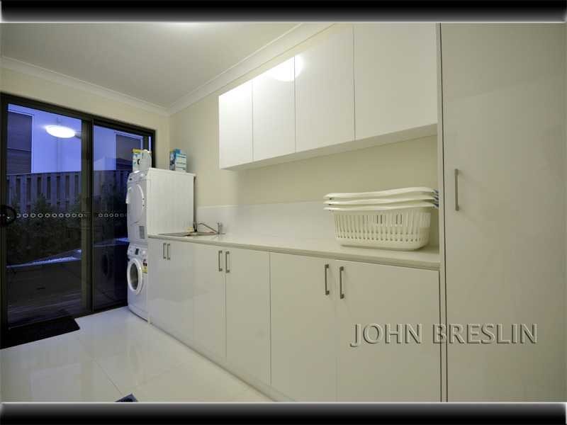 32 Willow Tree Drive, Reedy Creek QLD 4227