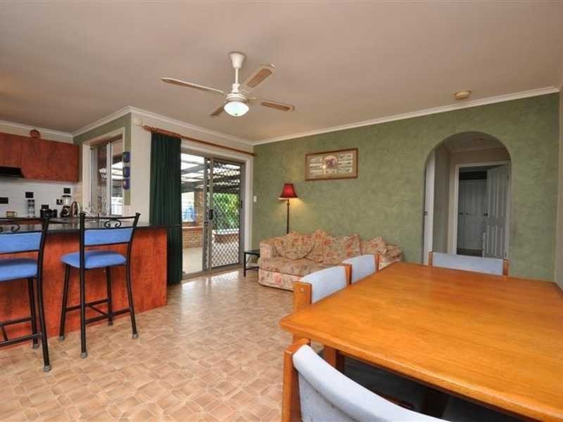 20 Hokitika Street, Broadbeach Waters QLD 4218