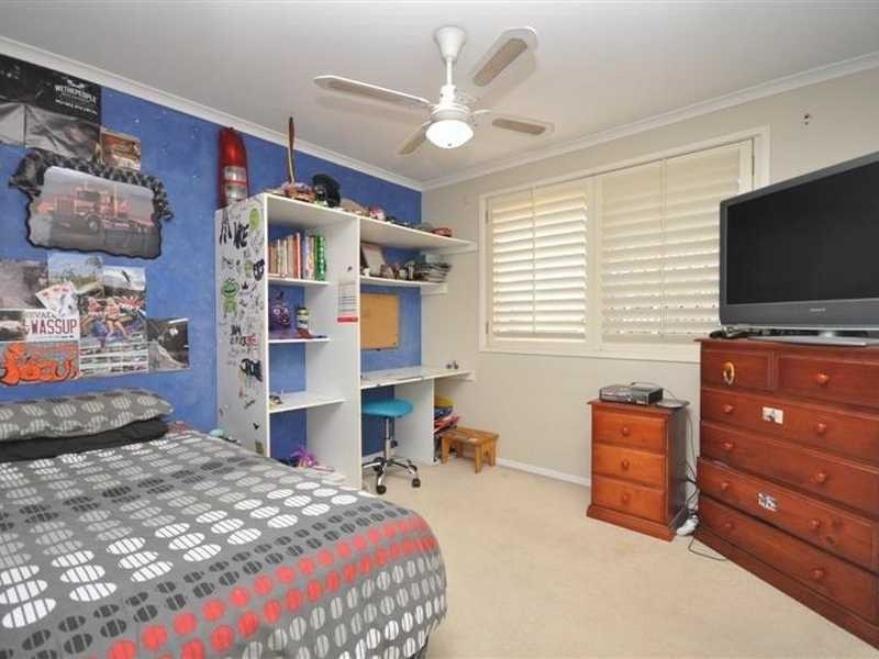 20 Hokitika Street, Broadbeach Waters QLD 4218