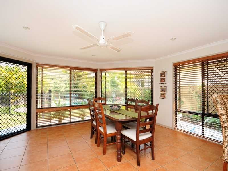 10 Fulmar Place, Burleigh Waters QLD 4220