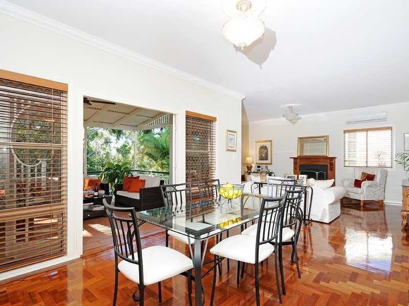6 Yatama Place, Currumbin Waters QLD 4223