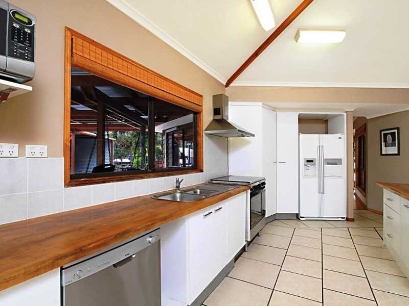 16 Apollo Court, Cedar Vale QLD 4285