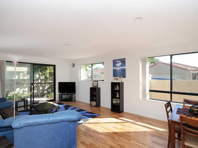 322/64 Gilston Road, Nerang QLD 4211