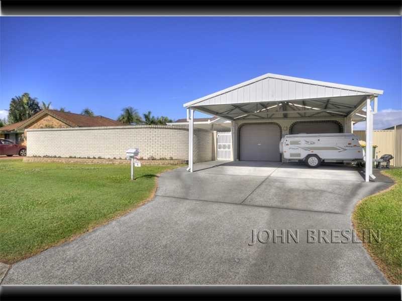 5 Oakland Court, Burleigh Waters QLD 4220