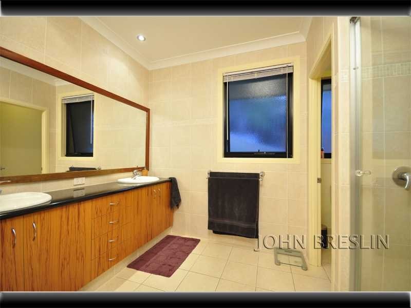 38 Callicarpa St, Reedy Creek QLD 4227