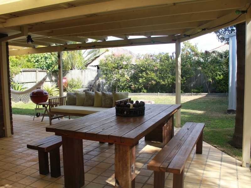 82 Cumberland Drive, Varsity Lakes QLD 4227