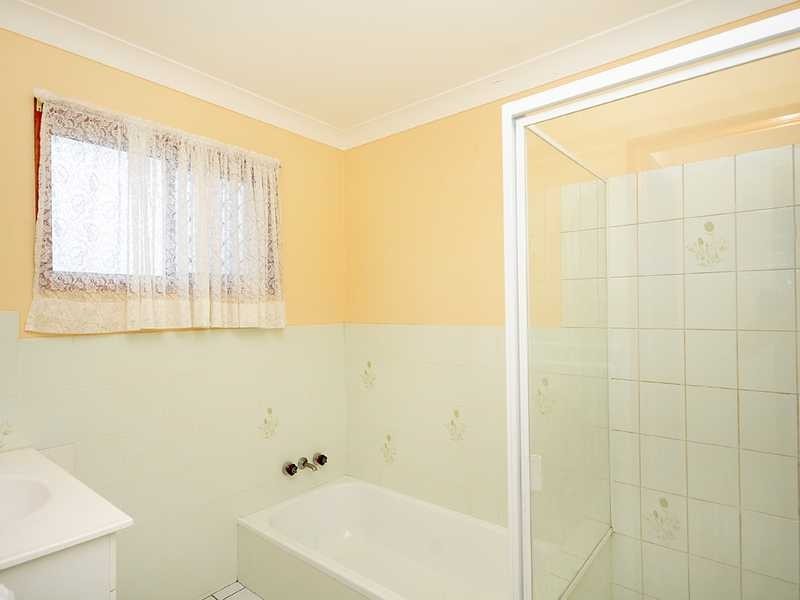 2/58 Leyte Avenue, Palm Beach QLD 4221