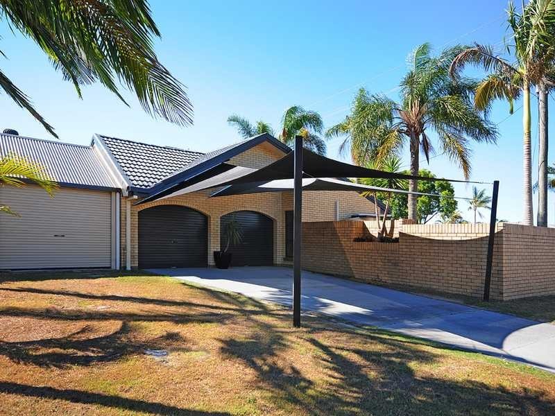 221 Mallawa Drive, Palm Beach QLD 4221