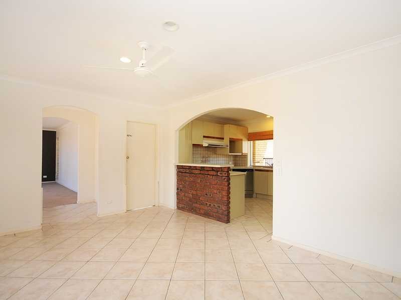 221 Mallawa Drive, Palm Beach QLD 4221