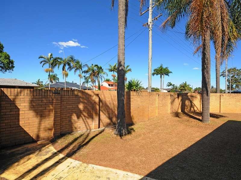 221 Mallawa Drive, Palm Beach QLD 4221