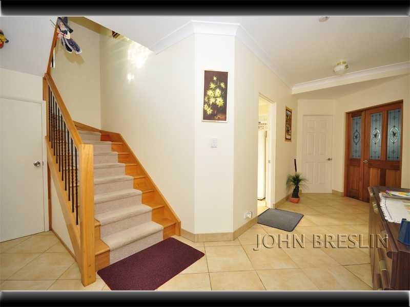 297 San Fernando Drive, Worongary QLD 4213