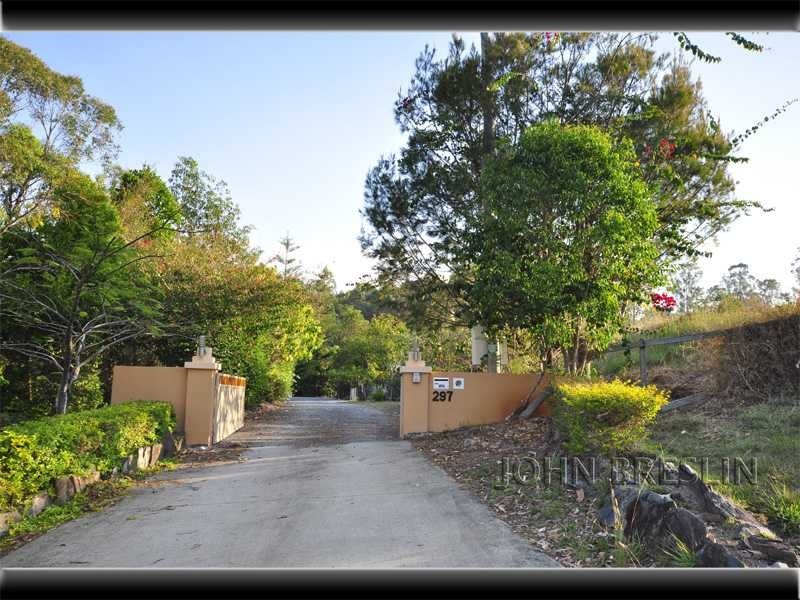 297 San Fernando Drive, Worongary QLD 4213