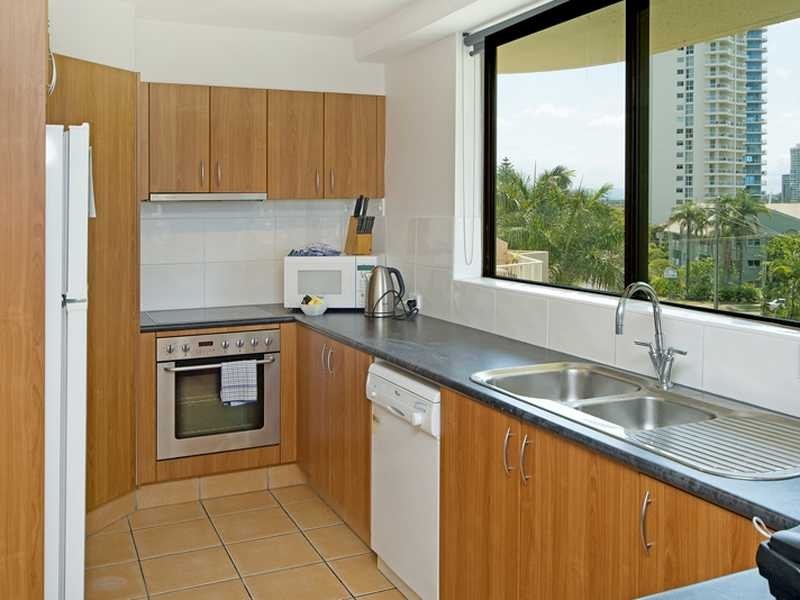 10/3532 Main Beach Parade, Main Beach QLD 4217