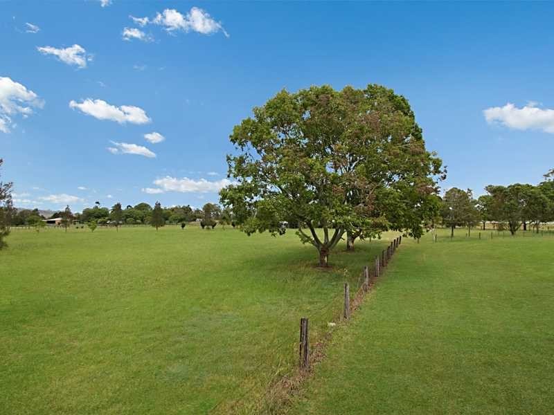 11 Ilbogan Road, Beaudesert QLD 4285