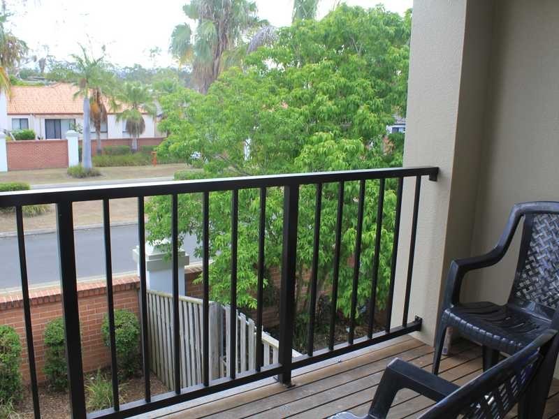 203/64 Gilston Road, Nerang QLD 4211