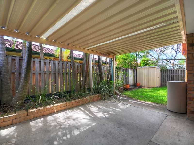 1/18 Montezuma Drive, Burleigh Waters QLD 4220
