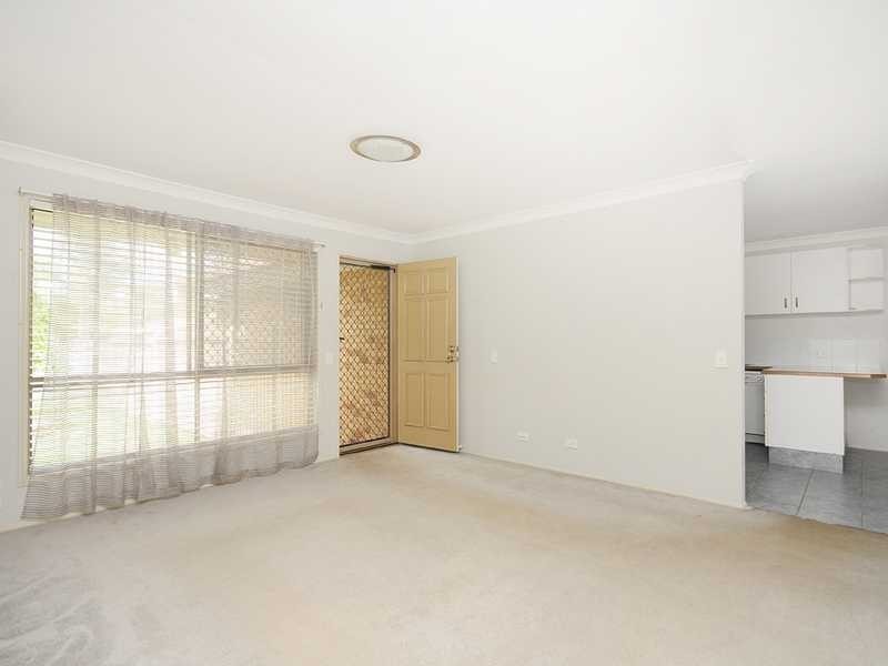 1/18 Montezuma Drive, Burleigh Waters QLD 4220