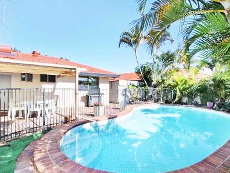 Burleigh Waters QLD 4220