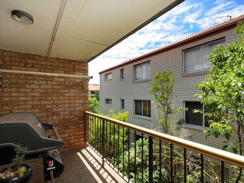 5/10 Mountain View Avenue, Miami QLD 4220