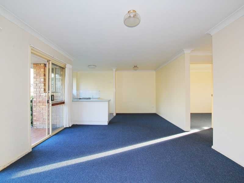 24/1 Rolan Court, Palm Beach QLD 4221