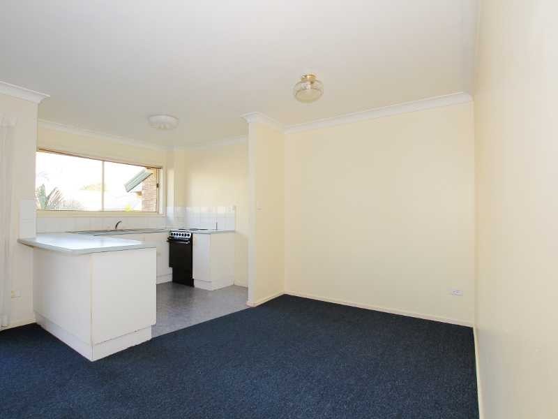 24/1 Rolan Court, Palm Beach QLD 4221