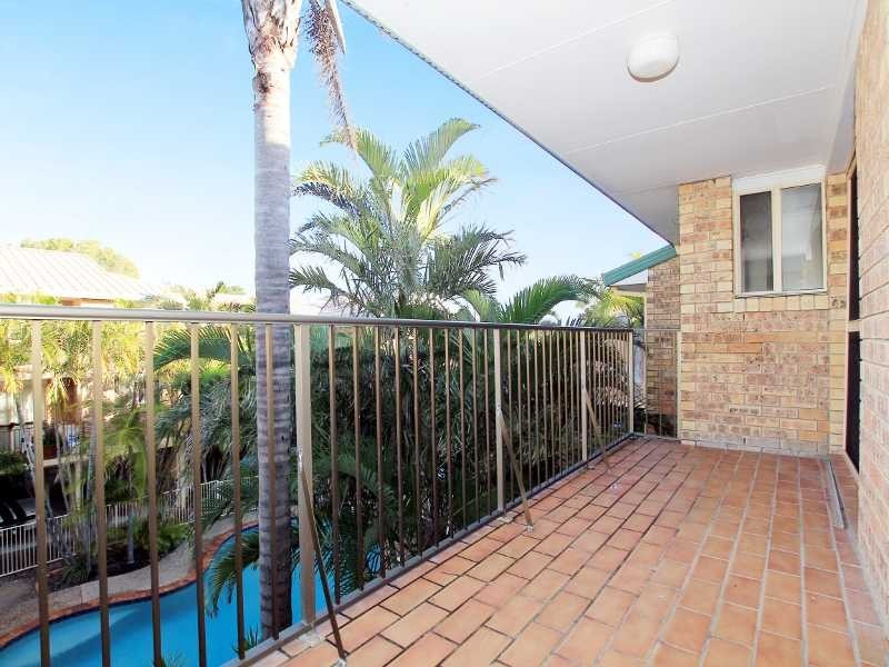 24/1 Rolan Court, Palm Beach QLD 4221