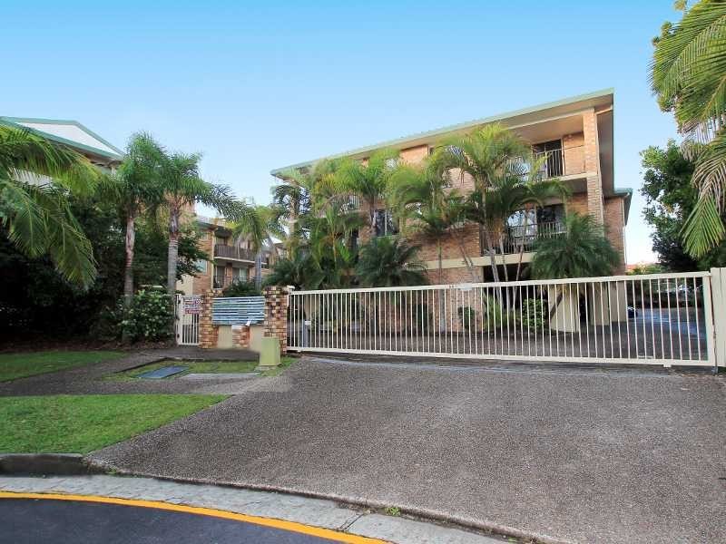 24/1 Rolan Court, Palm Beach QLD 4221