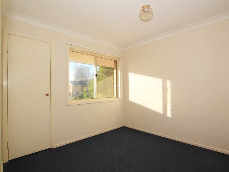 24/1 Rolan Court, Palm Beach QLD 4221