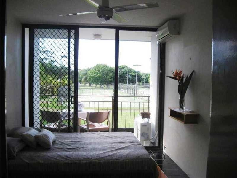 3/13 Fairway Drive, Clear Island Waters QLD 4226