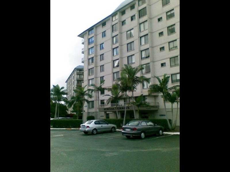 3/13 Fairway Drive, Clear Island Waters QLD 4226