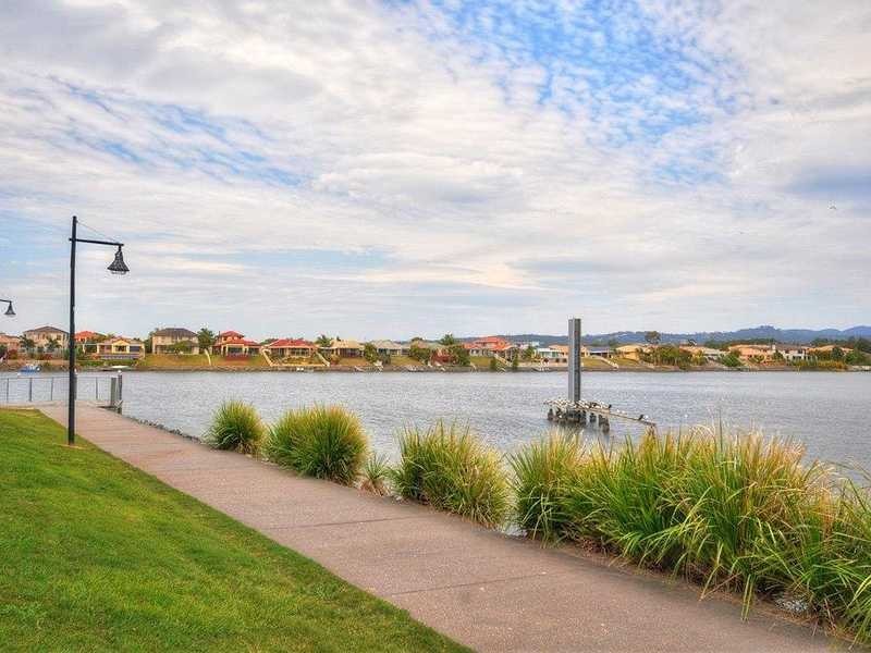 1/7 The Links, Robina QLD 4226